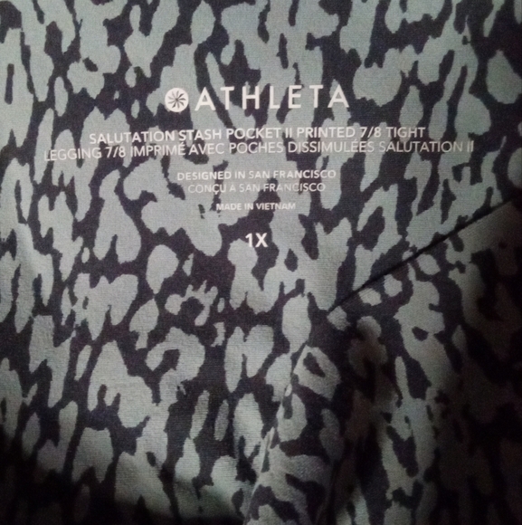 Athleta Salutation Stash Pocket 2 Printed 7/8 Tights Pockets Size 1X - Picture 7 of 9